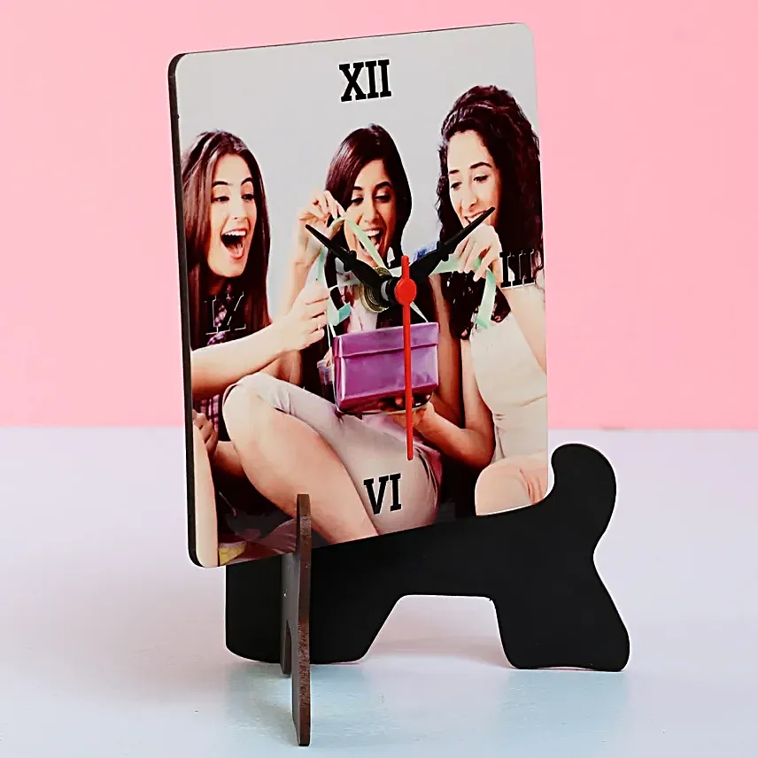 customised table clock for friend