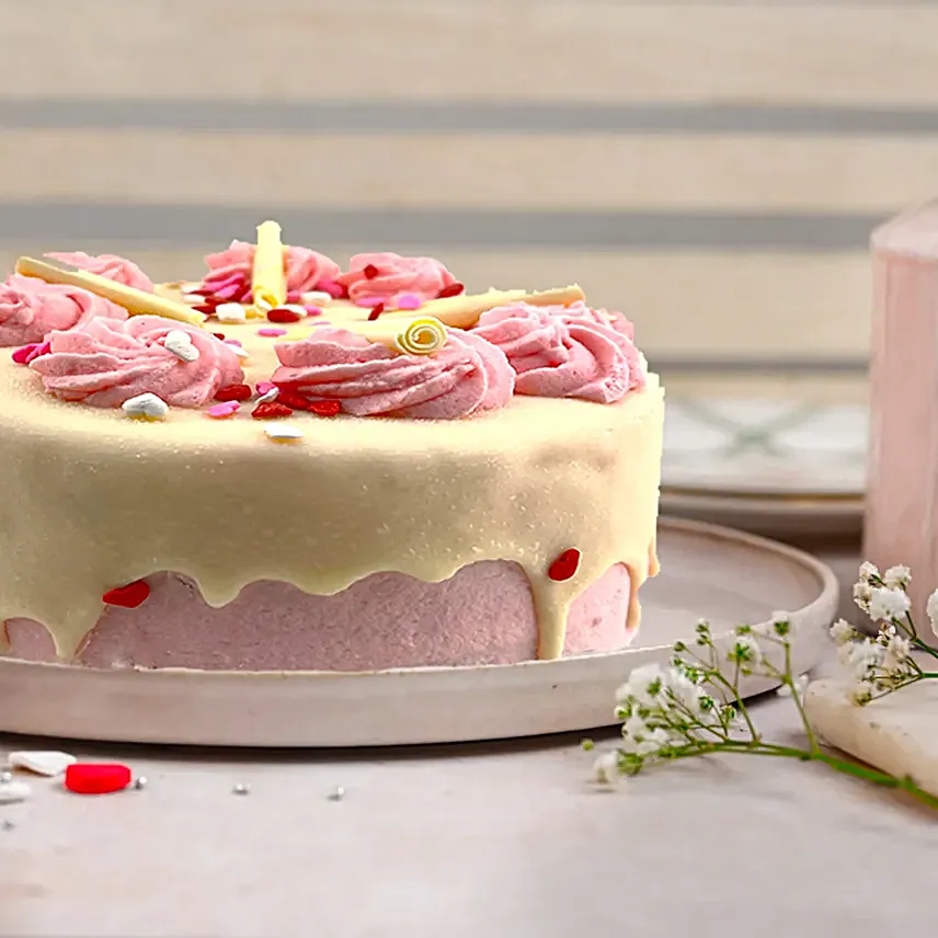 Raspberry Romance Cake