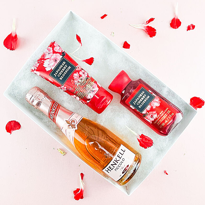 Sparkling Wine N Cherry Blossom Bodycare Kit For Sister