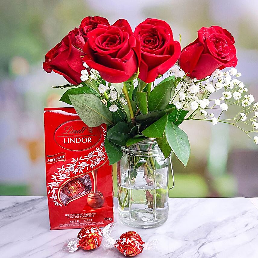 Sweet Love Red Roses Bouquet And Lindt Chocolate