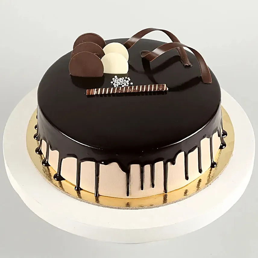 Sweet Memories Pink Roses Bouquet Chocolate Cake
