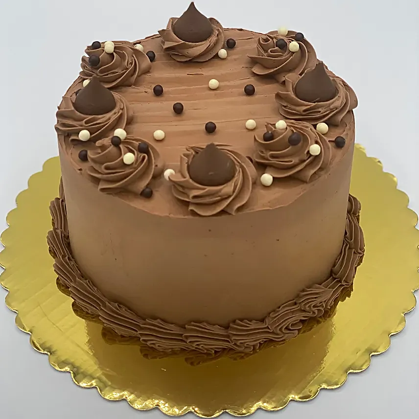 Tempting Chocolate Cake 8 Inches