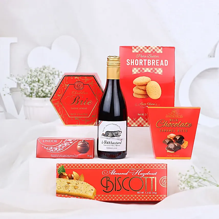 Wine N Treat Valentine Hamper