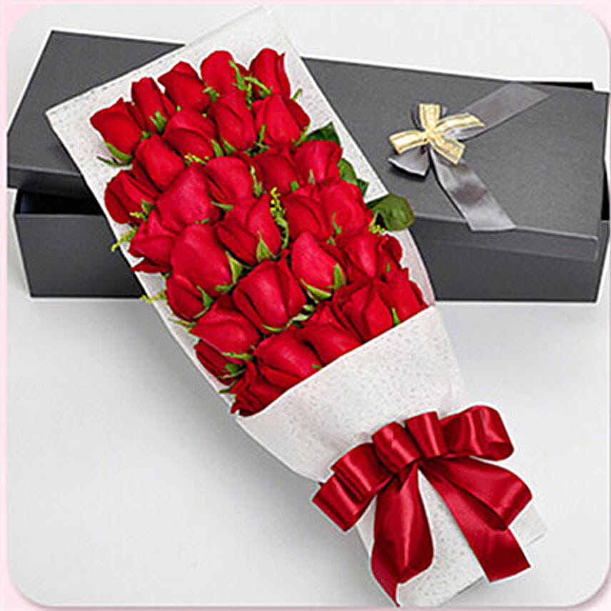 11 Red Roses Hand Bouquet