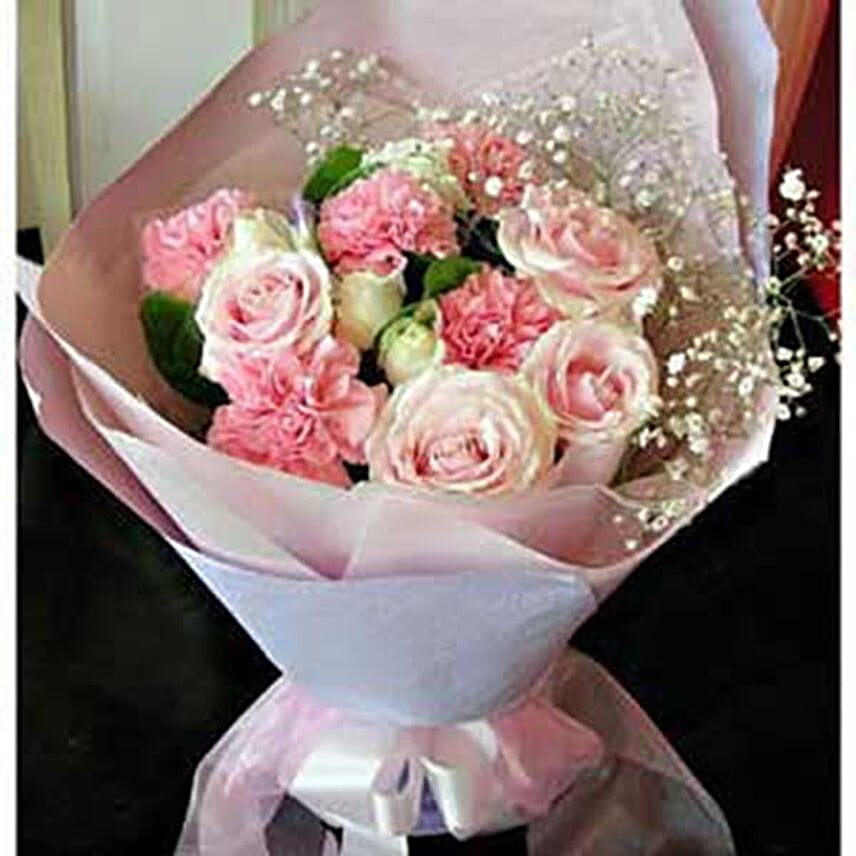 Love You Mommy Carnations And Rose Bouquet
