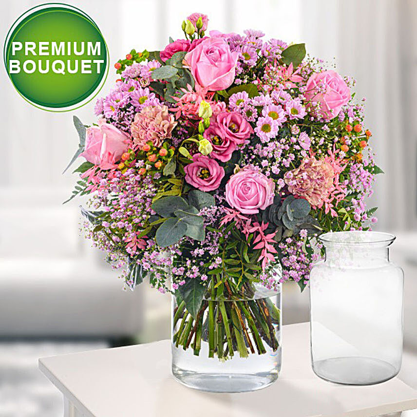 Premium Bouquet Marchengarten With Premium Vase