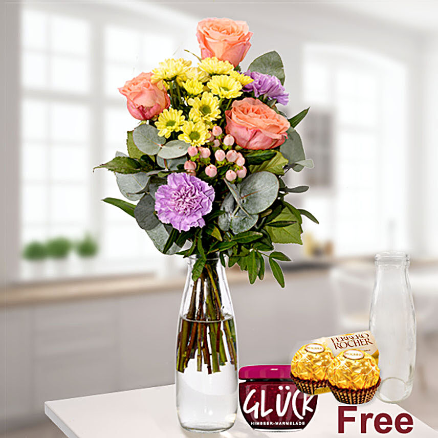 Classic Mixed Flowers Bouquet With Free Gifts:Flowers and Chocolates to Germany