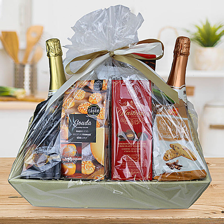 Gift Basket Champagne N Nibbles
