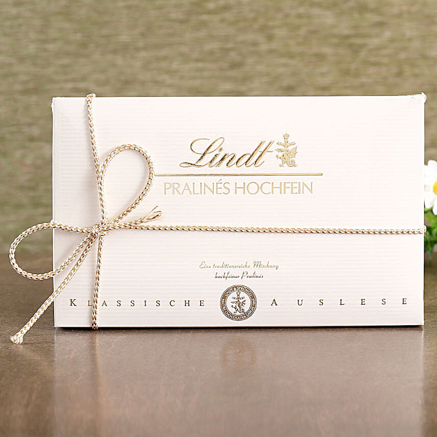 Pearl Rakhi And Lindt Pralines