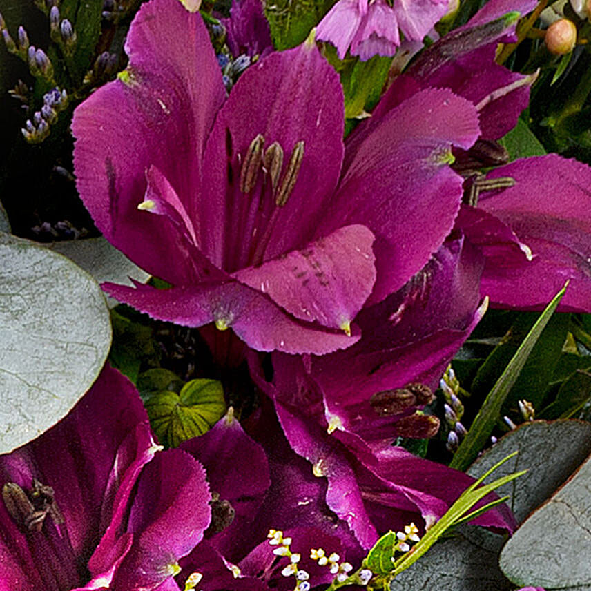 Serene Beauty Floral Vase