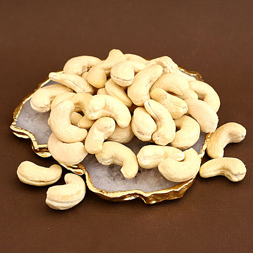 Sneh Feng Shui Rakhi Set With Soan Papdi & Cashews