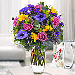 Flower Bouquet Traumhaft With Vase And Ferrero Raffaello