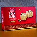 Designer Diyas With Soan Papdi And Chocolates N Greeting Card