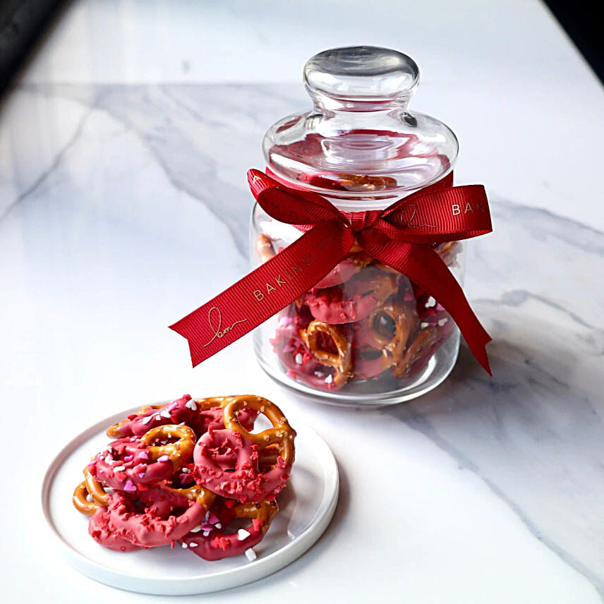 Berry Dipped Pretzels
