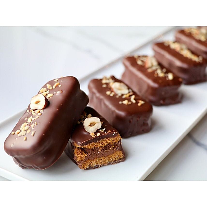 Eggless Hazelnut Lotus Bites