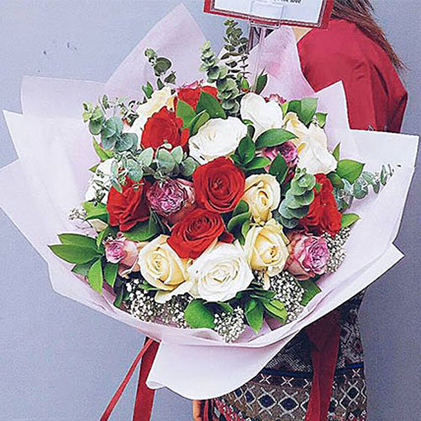Vivid Rose Bouquet