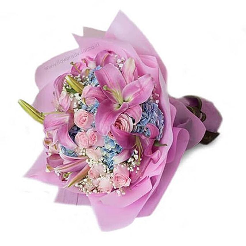 Beautiful Pastel Toned Bouquet:Send Roses to Indonesia