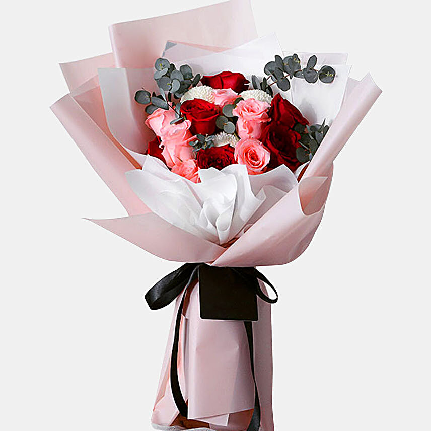 Bouquet of 12 Roses