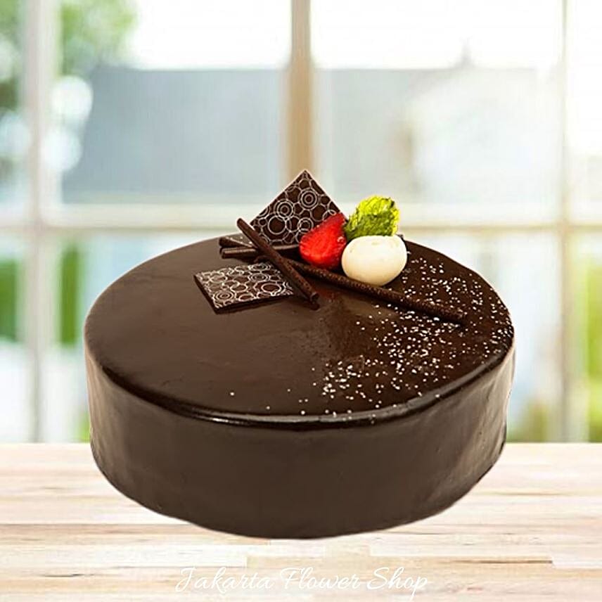 Scrumptious Choco Truffle Cake