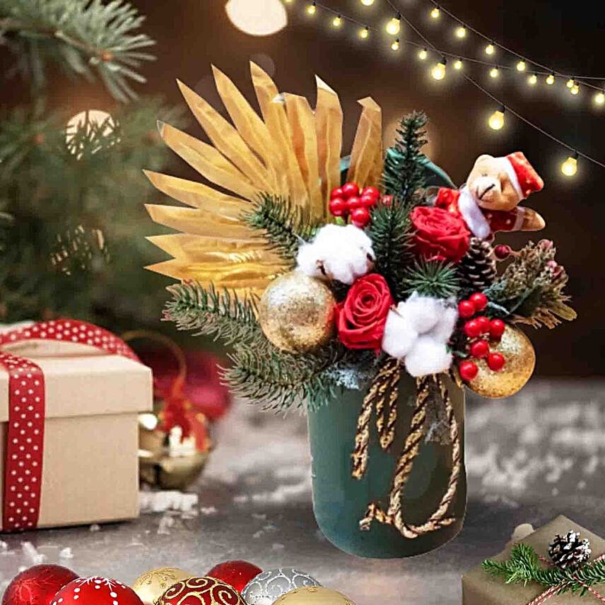 Christmas Greetings Dry Flowers Vase