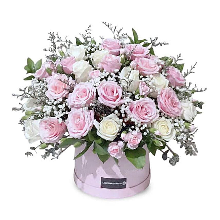 Pink And White Roses Box