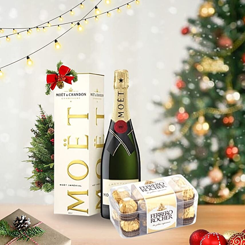 Champagne And Rocher Gift Basket