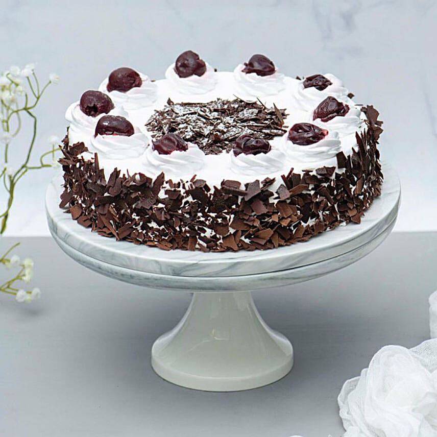 Combo of Romantic Roses Teddy And Black Forest Cake