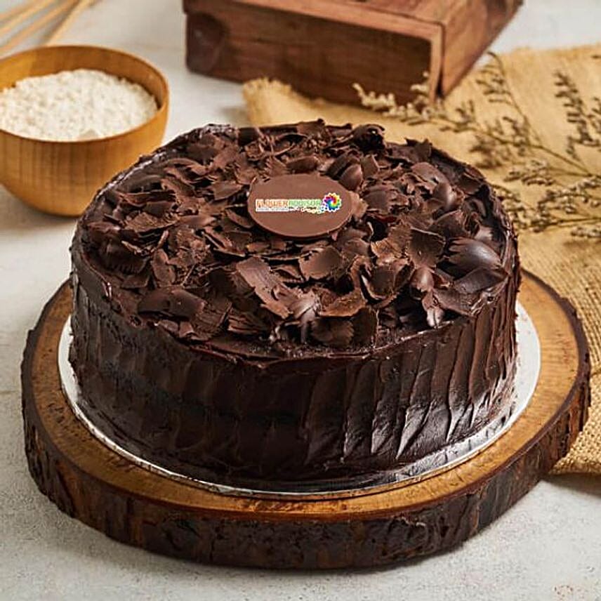 Delectable Chocolate Cake