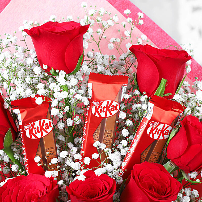 Red Roses Bunch With Nestle Kitkat Chocolates