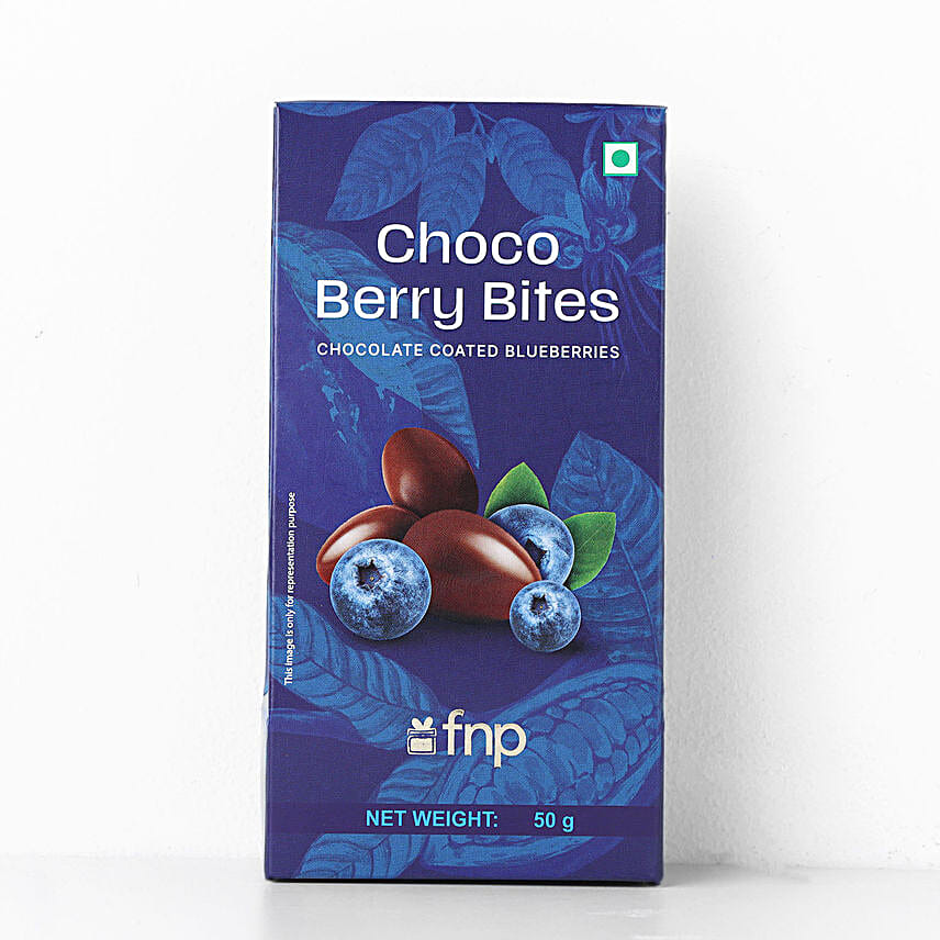 Bandhani Bhaiya Bhabhi Rakhi Set with Chocolate Coated Almonds and Blueberries Gift Set