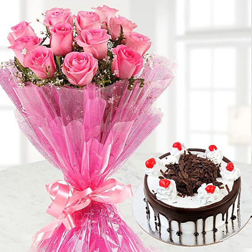 Lovely Pink Rose Bunch And Cake