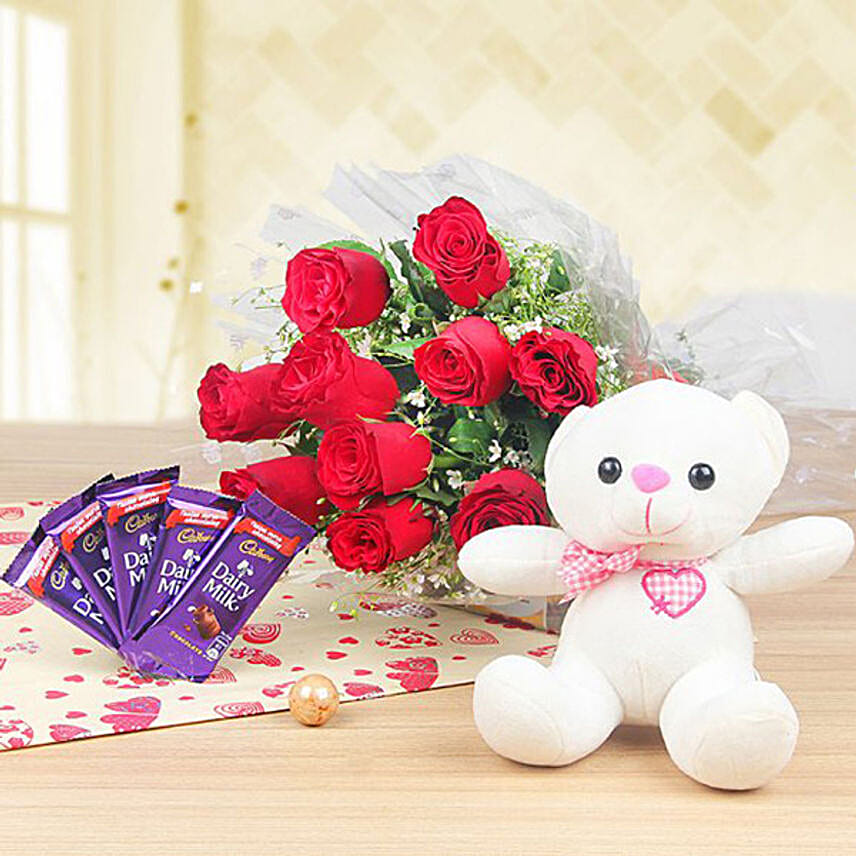 Lovely Rose Bunch And Chocolates