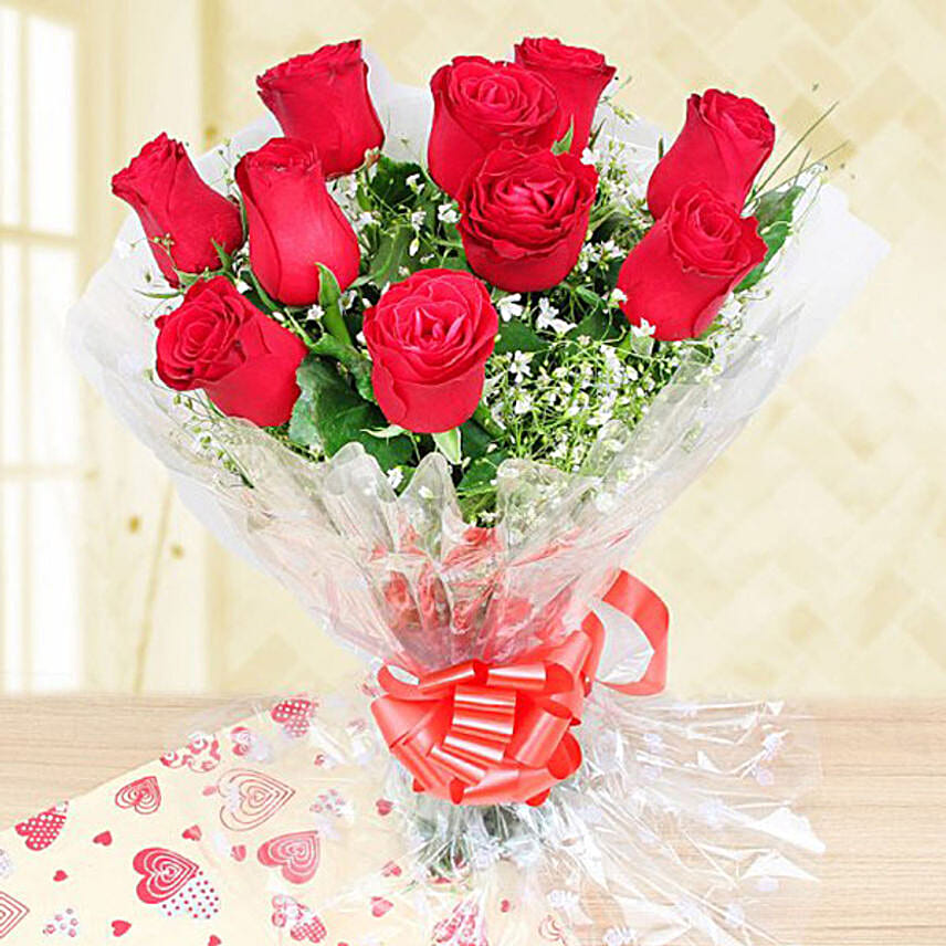 Lovely Rose Bunch And Chocolates
