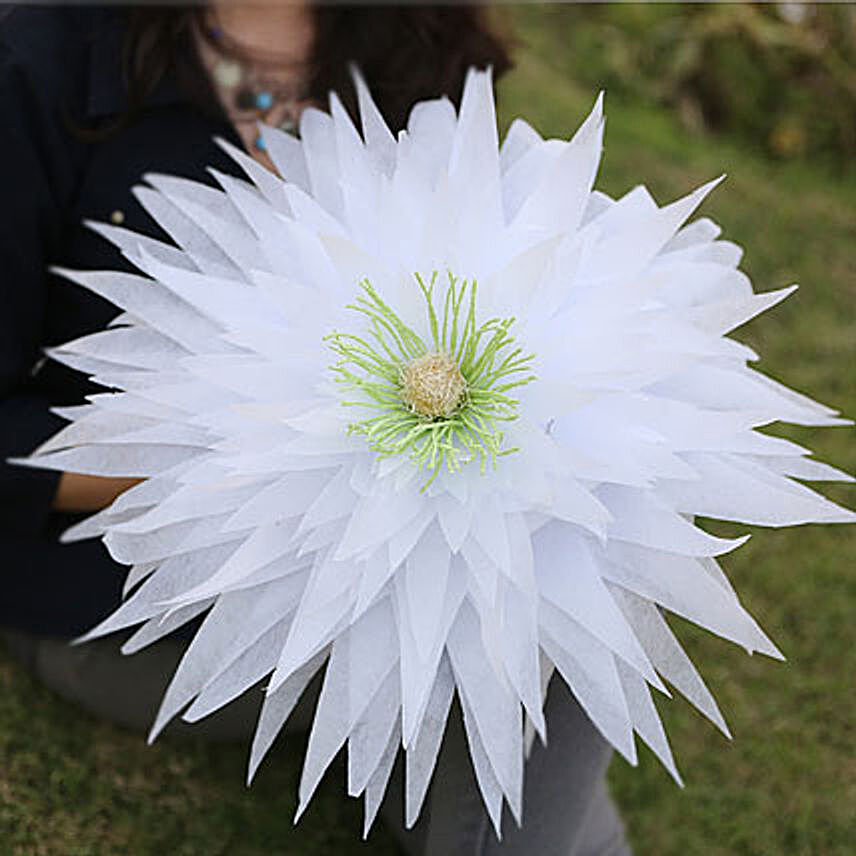 Exquisite Paper Flower