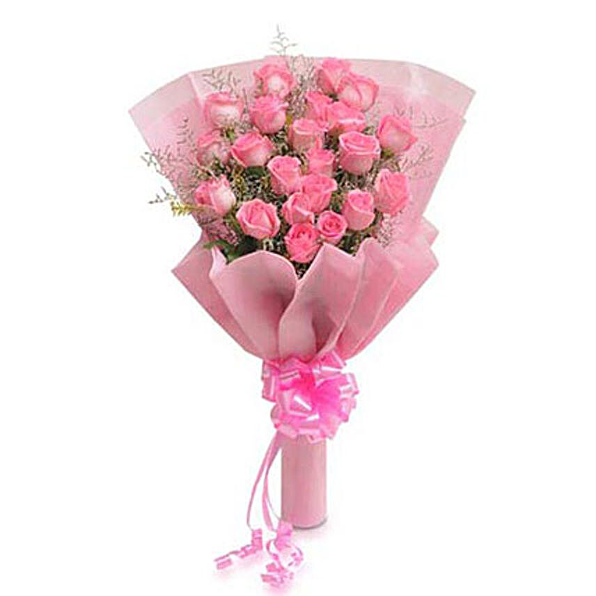 Gracious Pink Roses Bouquet