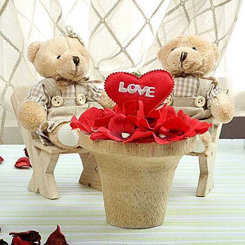 Teddy on Valentine Date