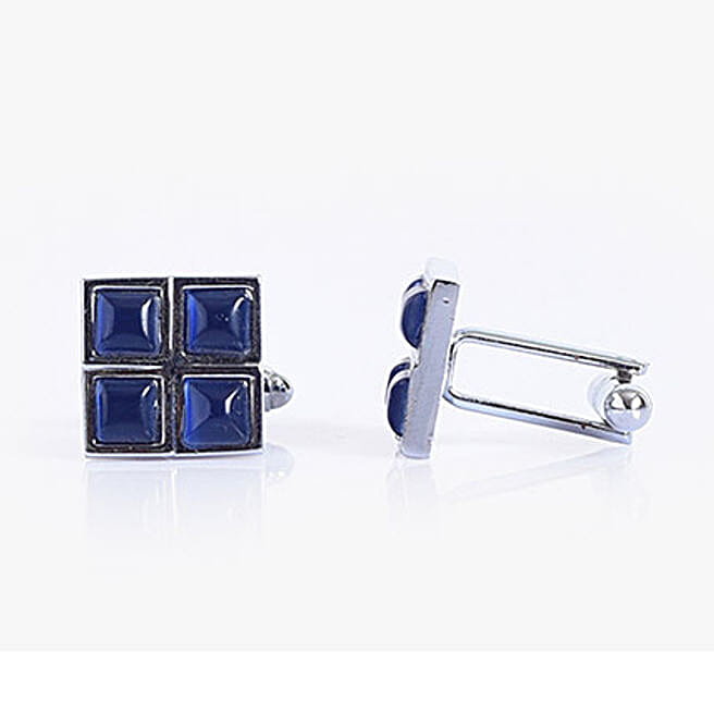 lino perros tie and cufflinks
