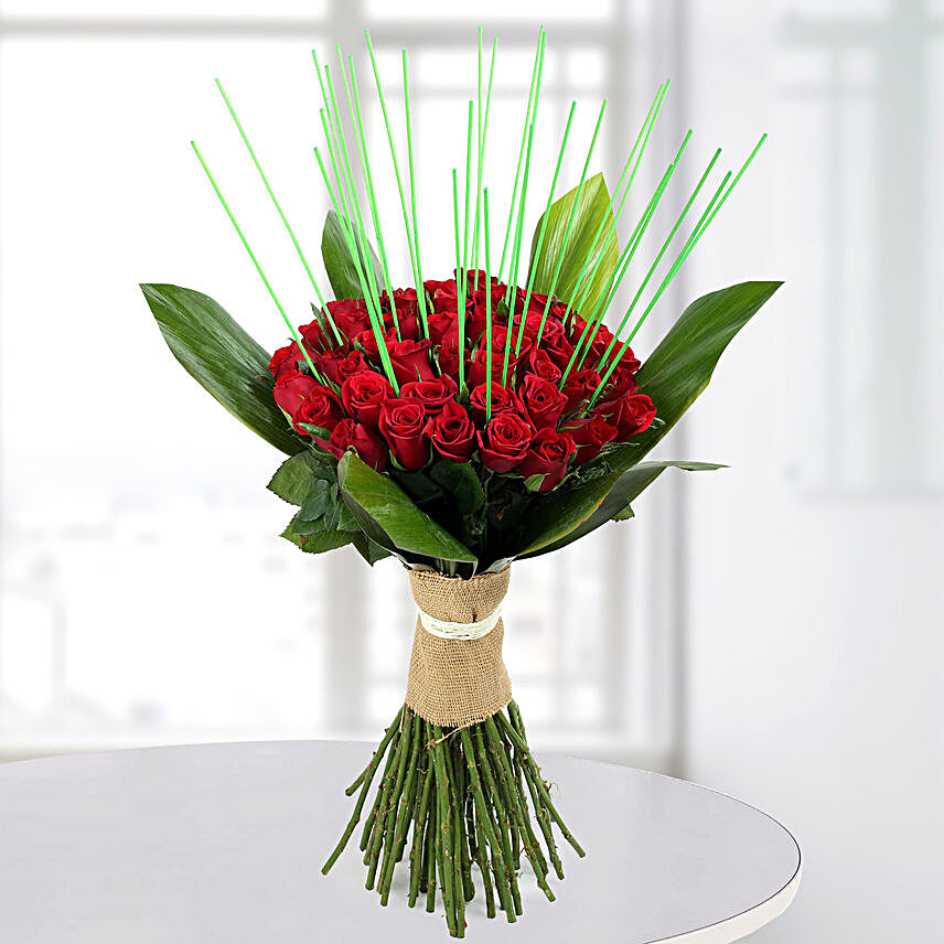 Magnificent Red Roses Bunch