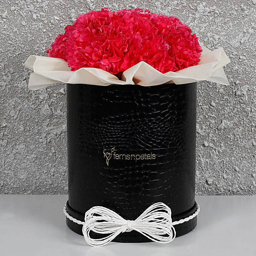 25 Dark Pink Carnations FNP Box