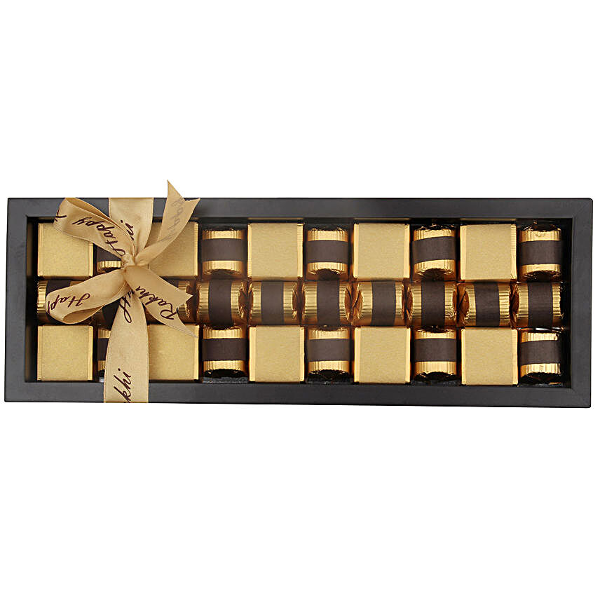 Elegant Tray Of 30 Assorted Chocolates