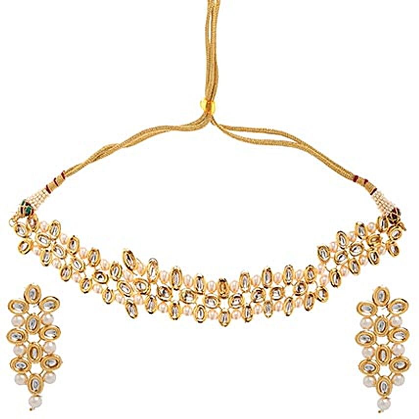 occasion wear necklace for her:Valentine Gifts Gwalior