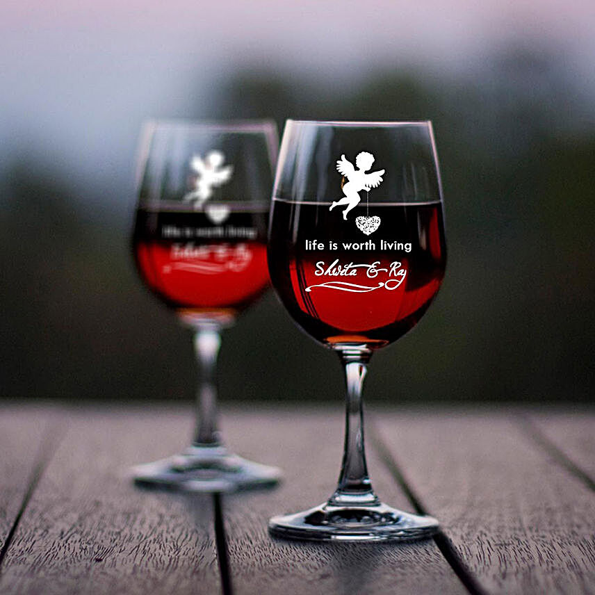 Personalised Set Of 2 Wine Glasses 1025