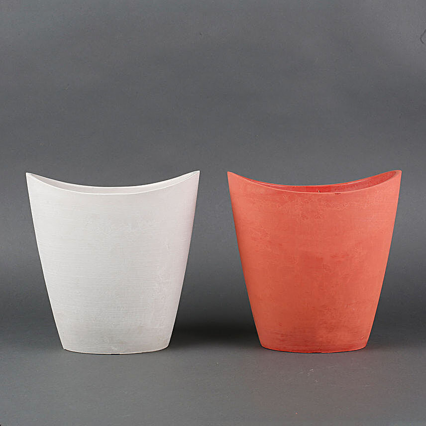 Combo of 2 Recycled Plastic Half Moon Vases Red & White