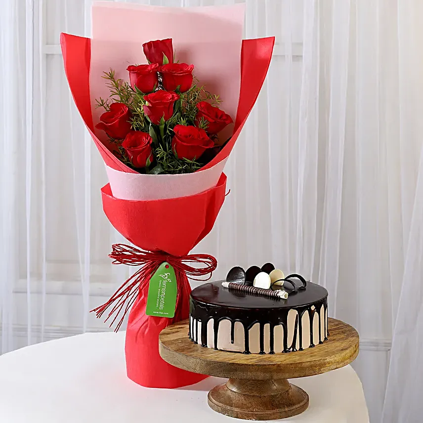 Red Roses Bouquet With Choco Cake Combo:Red Roses Delivery