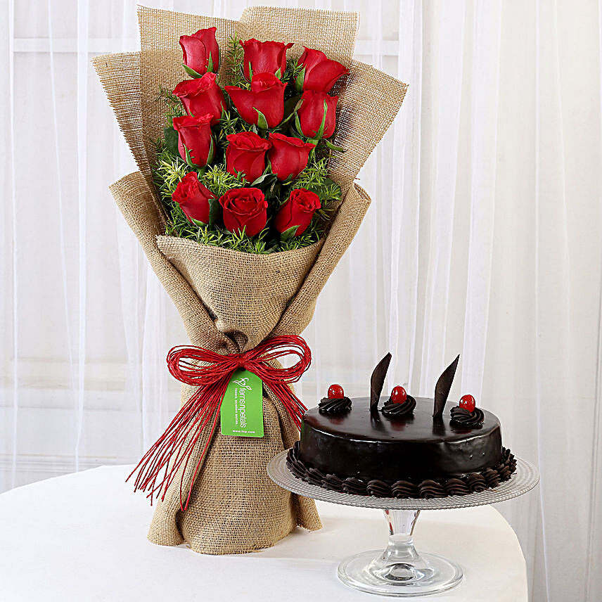 Multi Layered Red Roses with Truffle Cake Online:Premium Rose Combos