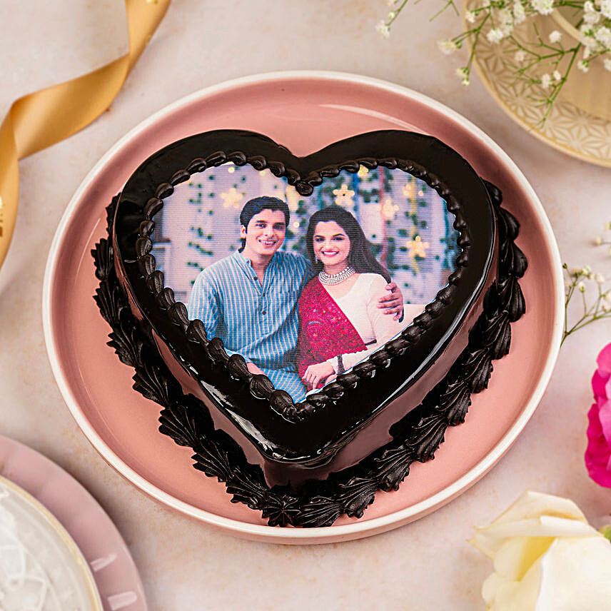 Heart Shape Chocolate Cakes:Send Anniversary Cake With Photo