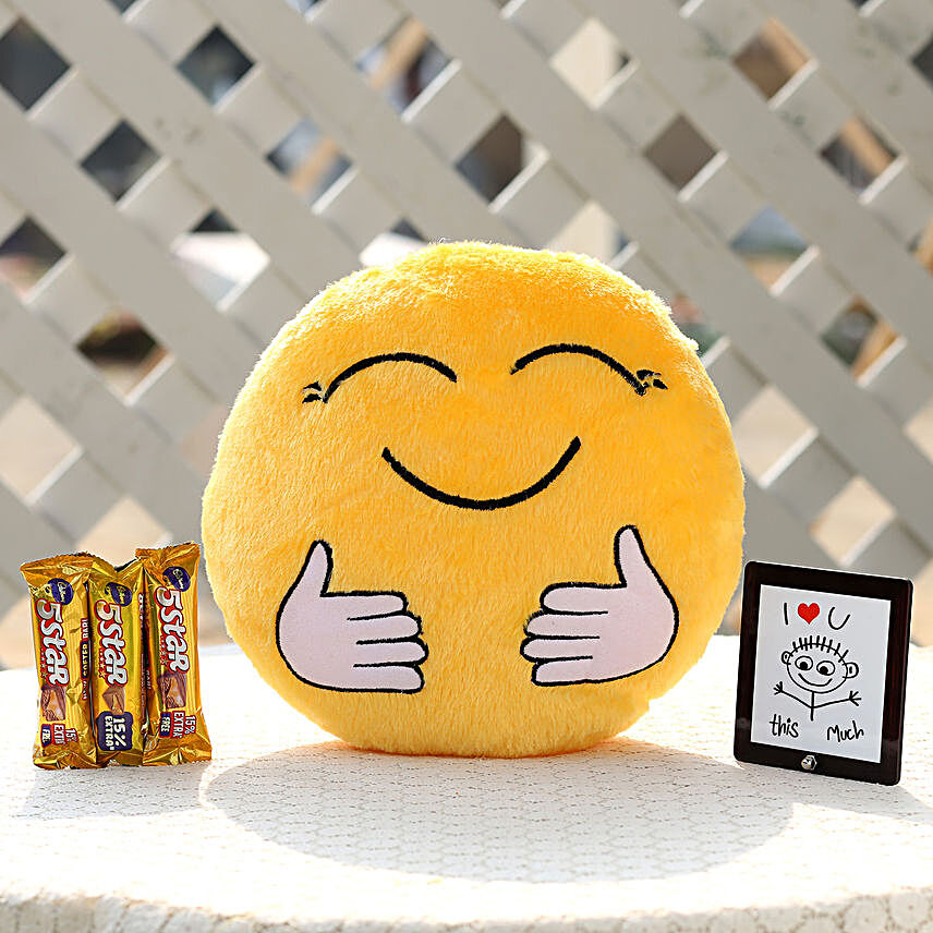 The Hugging Smiley Cushion & Five Star Combo