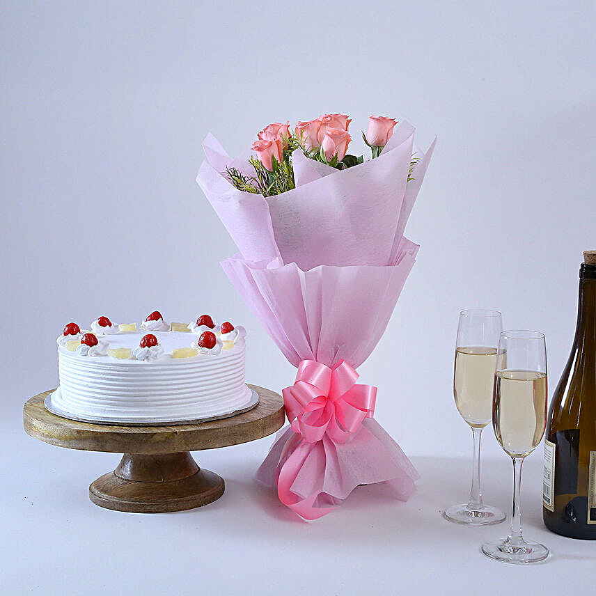 Elegant Wishes - Bunch of 6 Pink Roses with 500gm  Cake.:Mothers Day Gifts Udupi