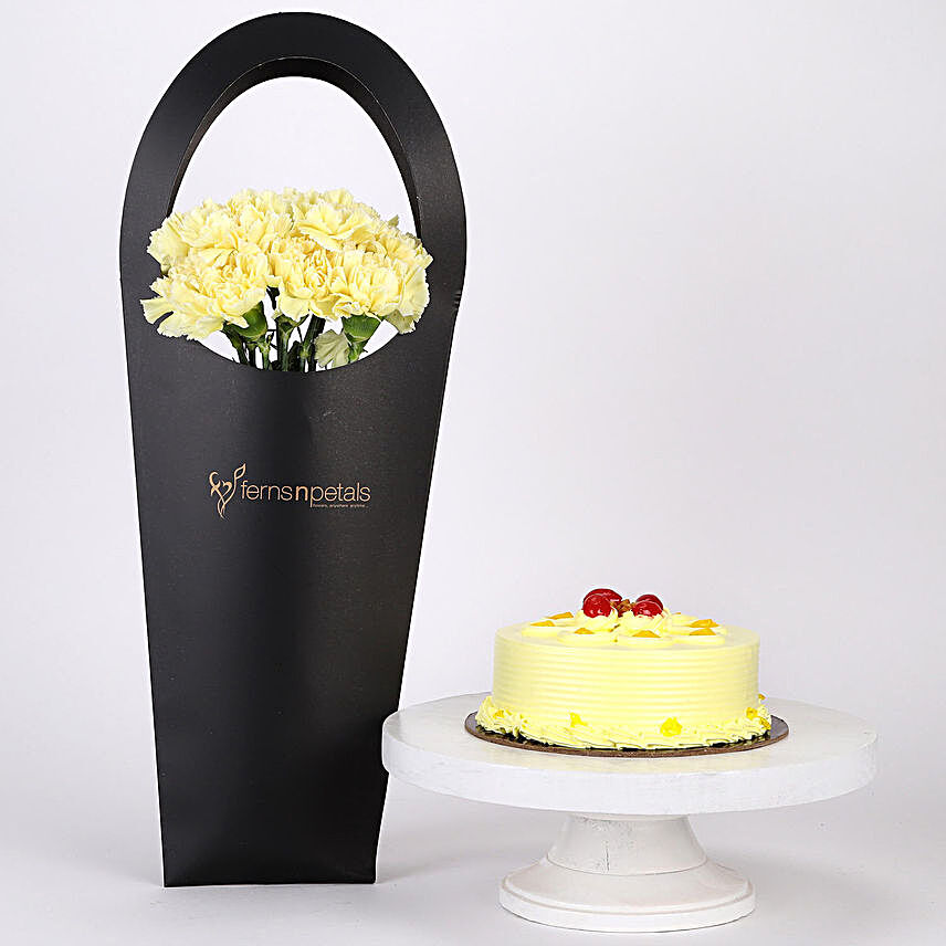 10 Yellow Carnation with Butterscotch Cake Online