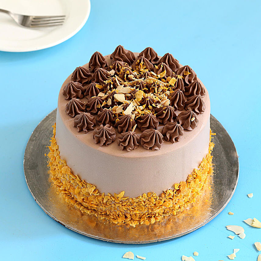 Online Alomand Flakes Cake:Send Birthday Cakes to Aligarh
